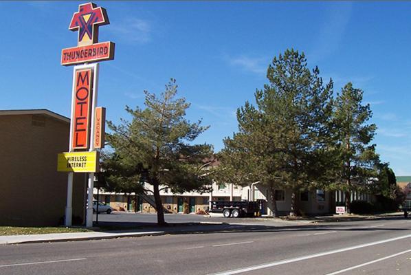 Thunderbird Motel Pocatello Bagian luar foto